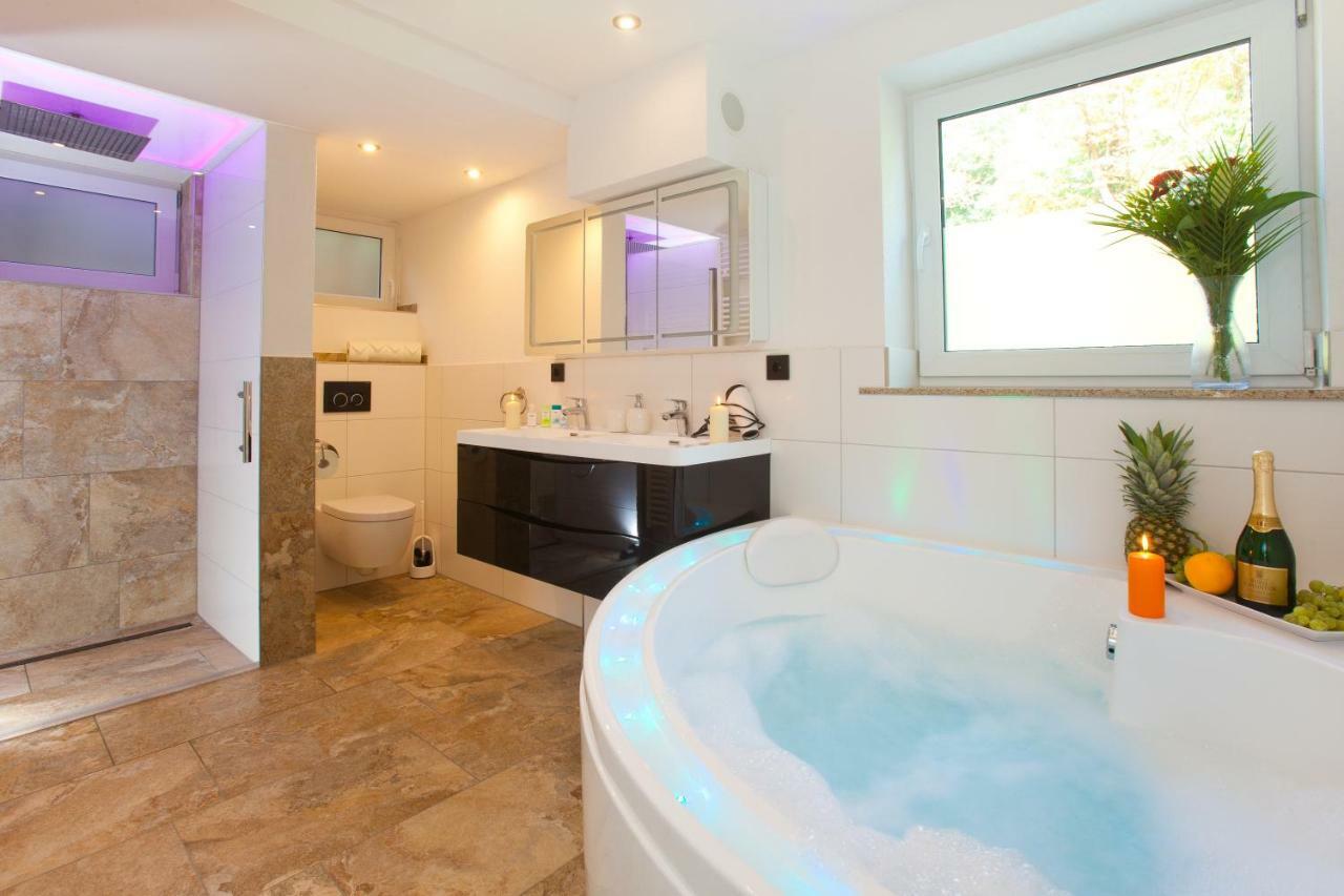Residenz Cheval Messe Fn Villa Ravensburg Exteriör bild